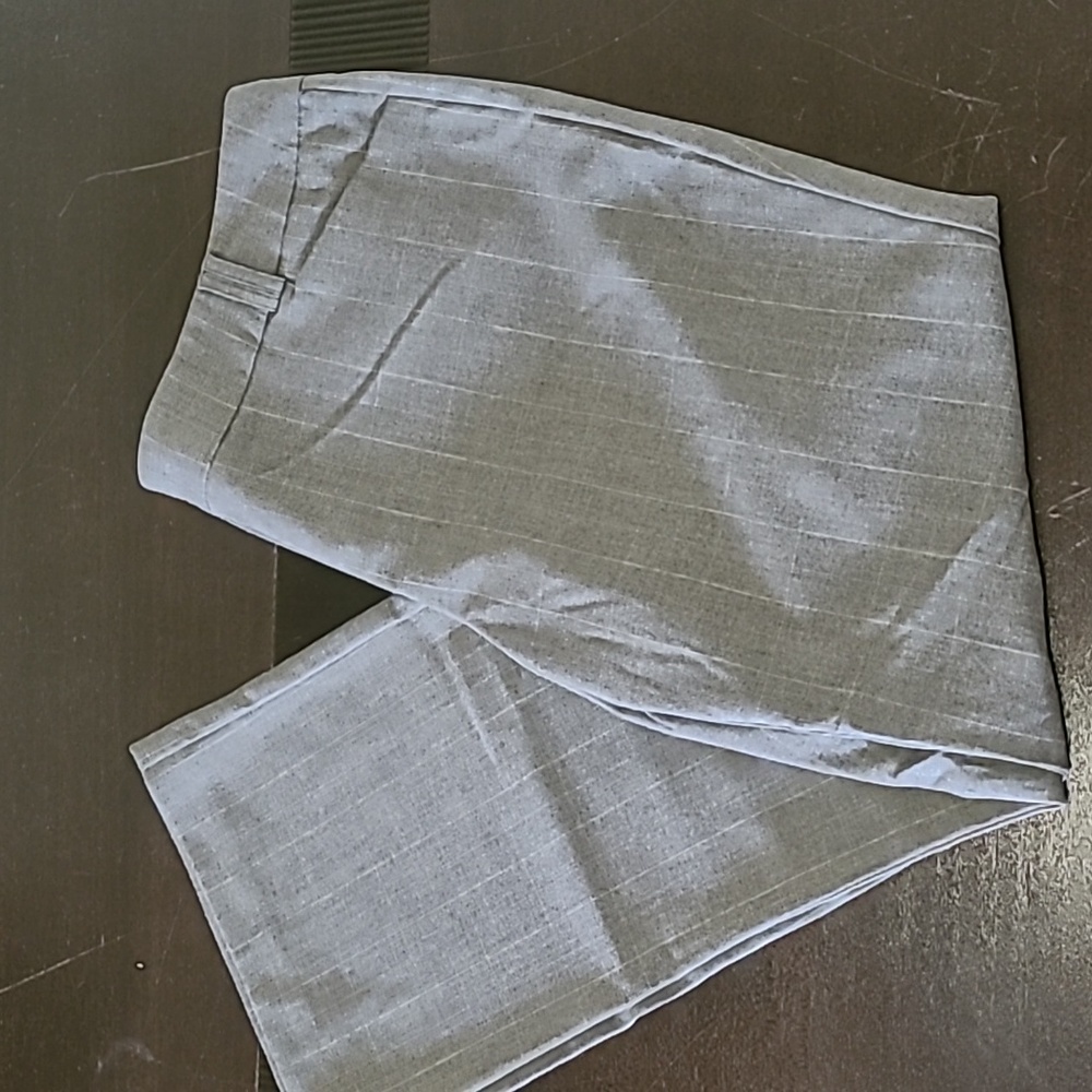 Lightly Worn New York & Company Gray Work Pants Size 18 Average.